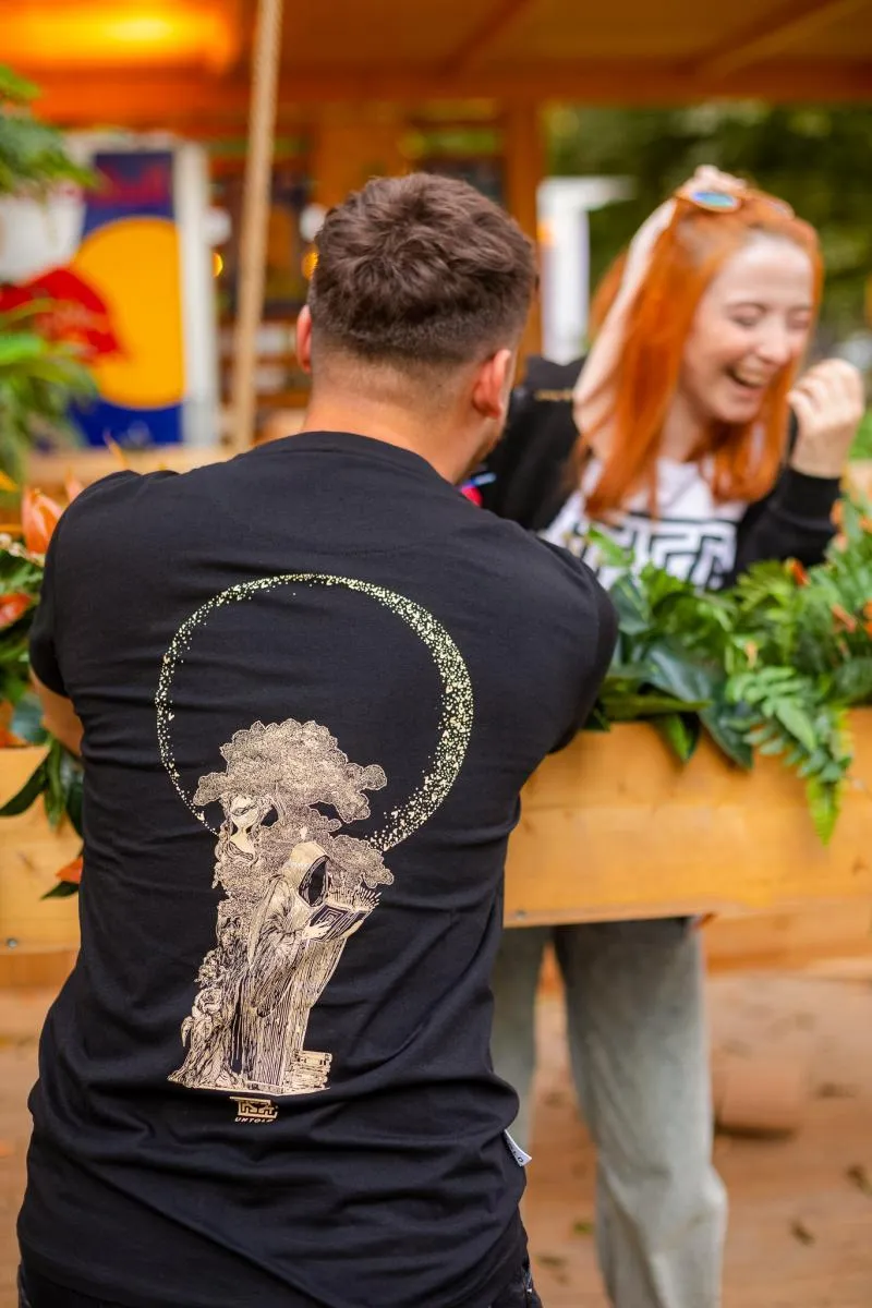 Tricou UNTOLD