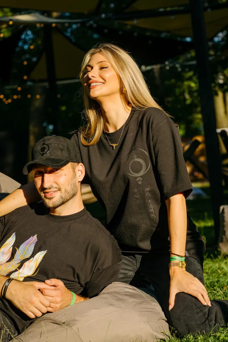 Tricou UNTOLD