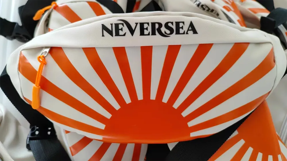 Borsetă NEVERSEA