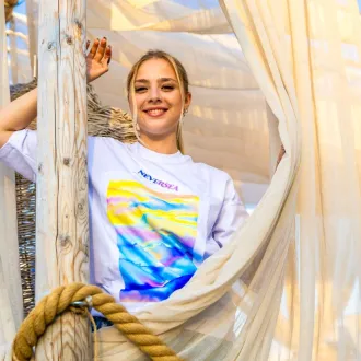 NEVERSEA - Merchandising