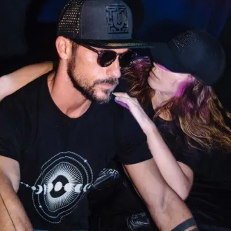 Tricou UNTOLD